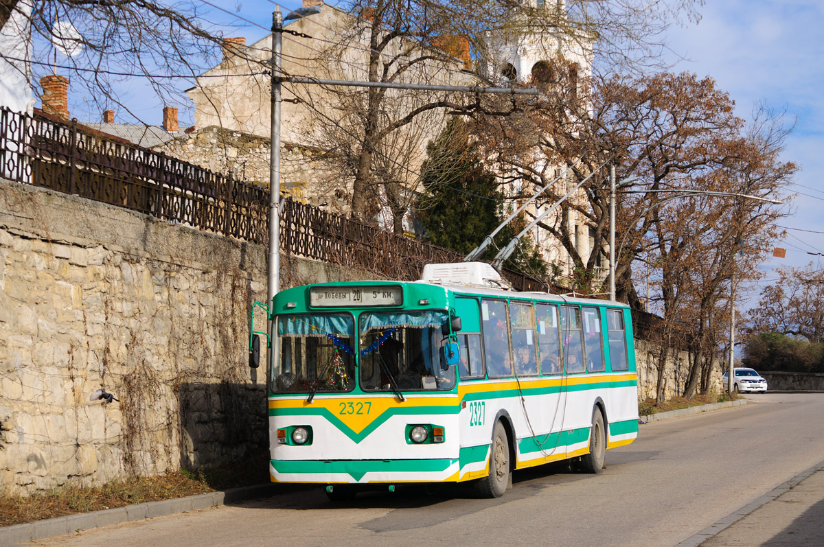 Севастополь, ЗиУ-682В-012 [В0А] № 2327