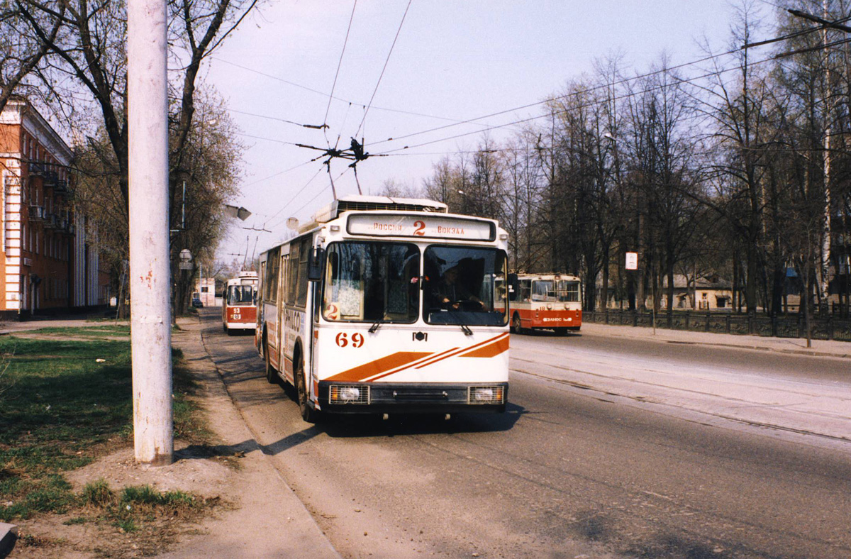 Тверь, АКСМ 101ПС № 69; Тверь — Тверской троллейбус в 1990-е гг.; Тверь — Троллейбусные линии: Центральный район