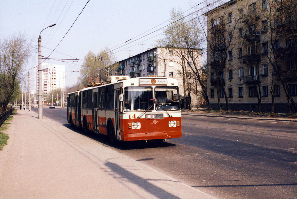 Тверь, ЗиУ-620501 № 14; Тверь — Тверской троллейбус в 1990-е гг.; Тверь — Троллейбусные линии: Московский район
