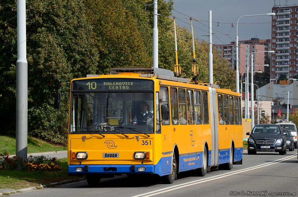 Злин, Škoda 15Tr13/6M № 351