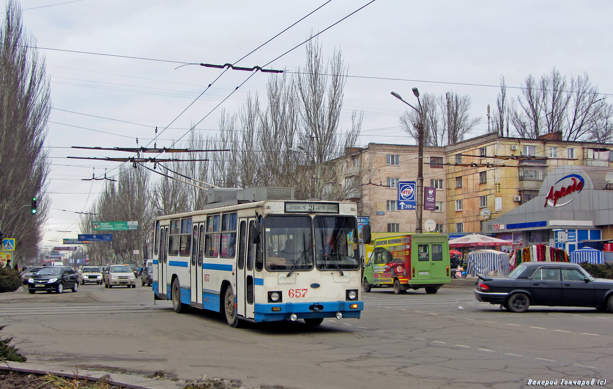 Krivij Rih, YMZ Т2 mod. 7 — 657