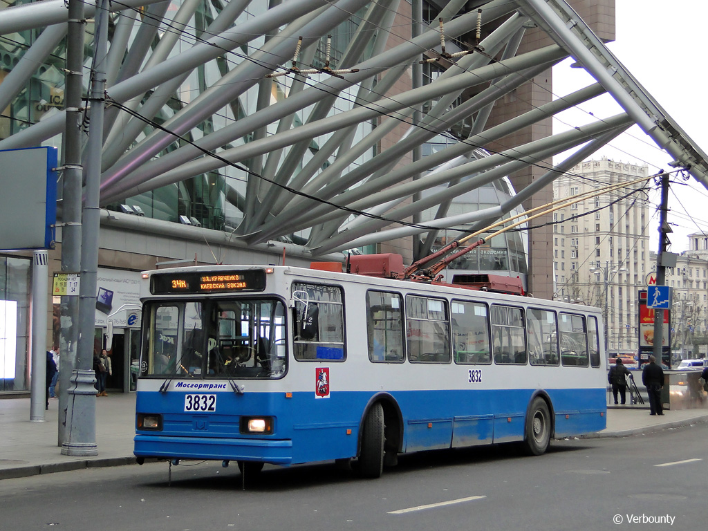 Москва, БКМ 20101 № 3832