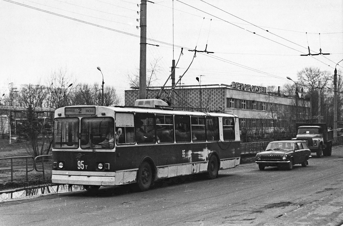 Тверь, ЗиУ-682В [В00] № 95; Тверь — Старые фотографии (1917—1991)