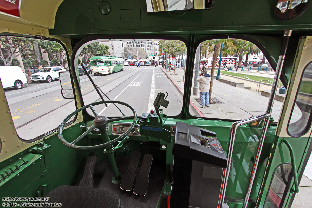 Сан-Франциско, область залива, Marmon-Herrington TC48 № 776