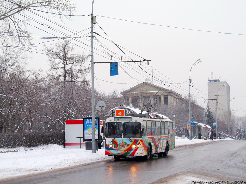 Екатеринбург, ЗиУ-682Г [Г00] № 186
