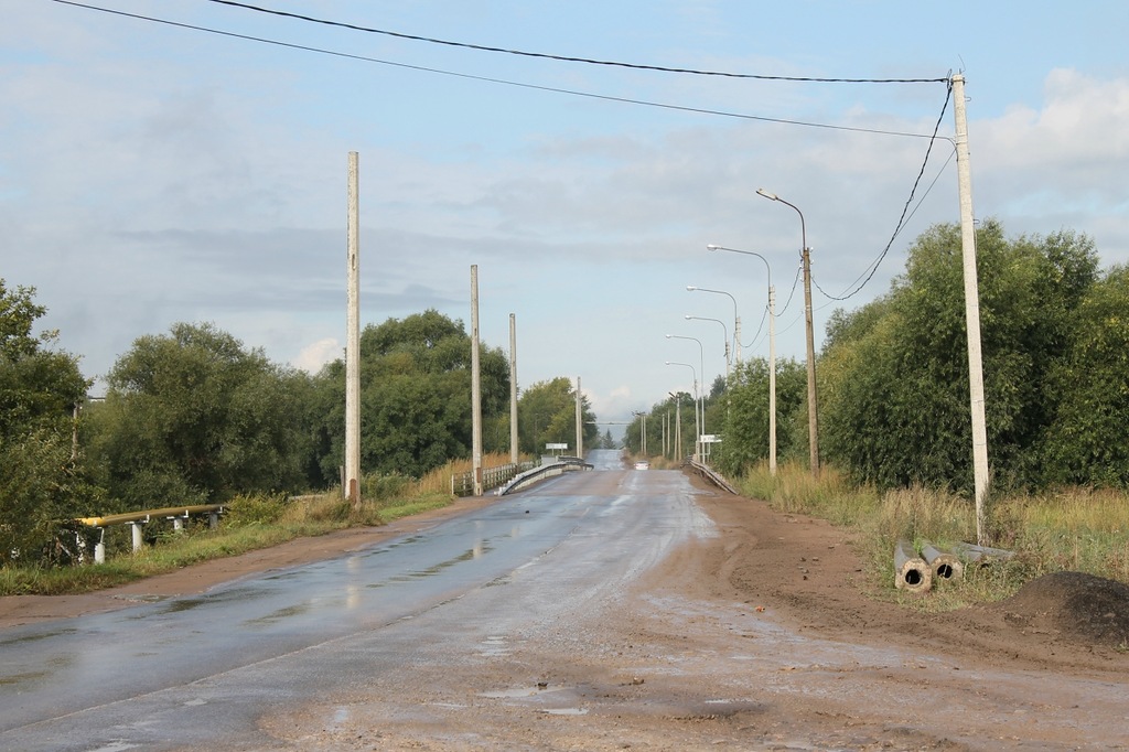 Novgorod — Unfinished trolleybus infrastructure