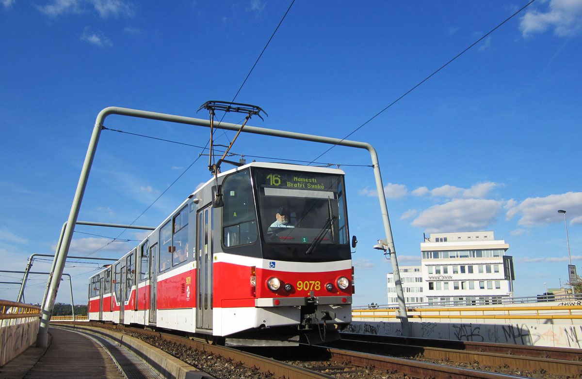 Prága, Tatra KT8D5R.N2P — 9078