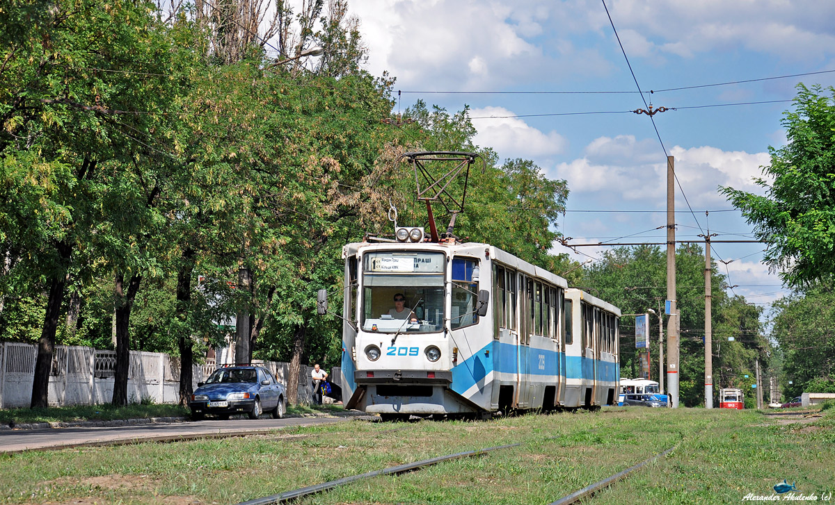 Кривой Рог, 71-611 № 209