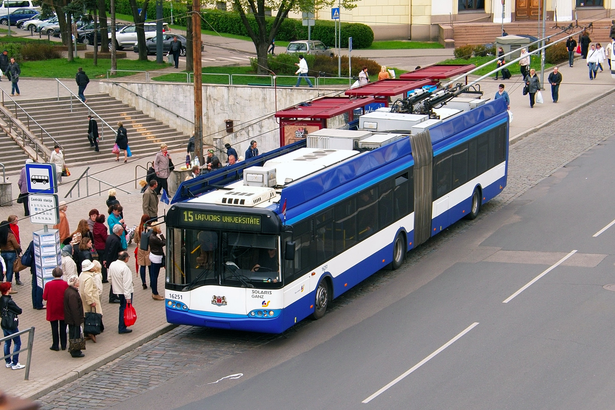 Рига, Solaris Trollino II 18 Ganz № 16251