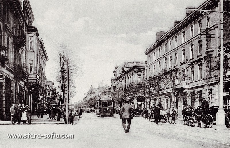 София, BBC № 4; София — Албум «Албумъ отъ София» (1910); София — Исторически снимки — Трамвайни мотриси (1901–1942)