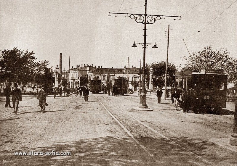 София, BBC № 9; София, BBC № 25; София, BBC № 20; София — Албум «Album de Sofia» (1905-1906); София — Исторически снимки — Трамвайни мотриси (1901–1942)