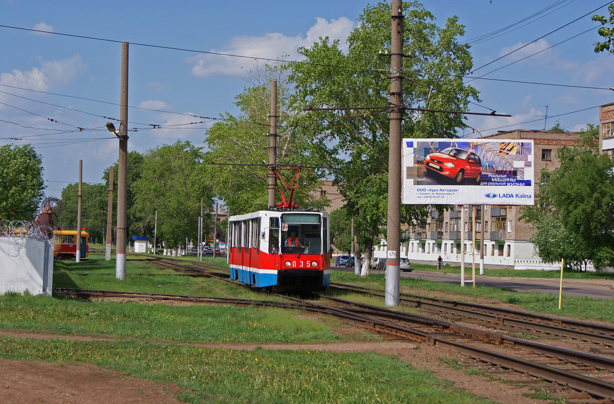 Salavat, 71-608K Nr. 035