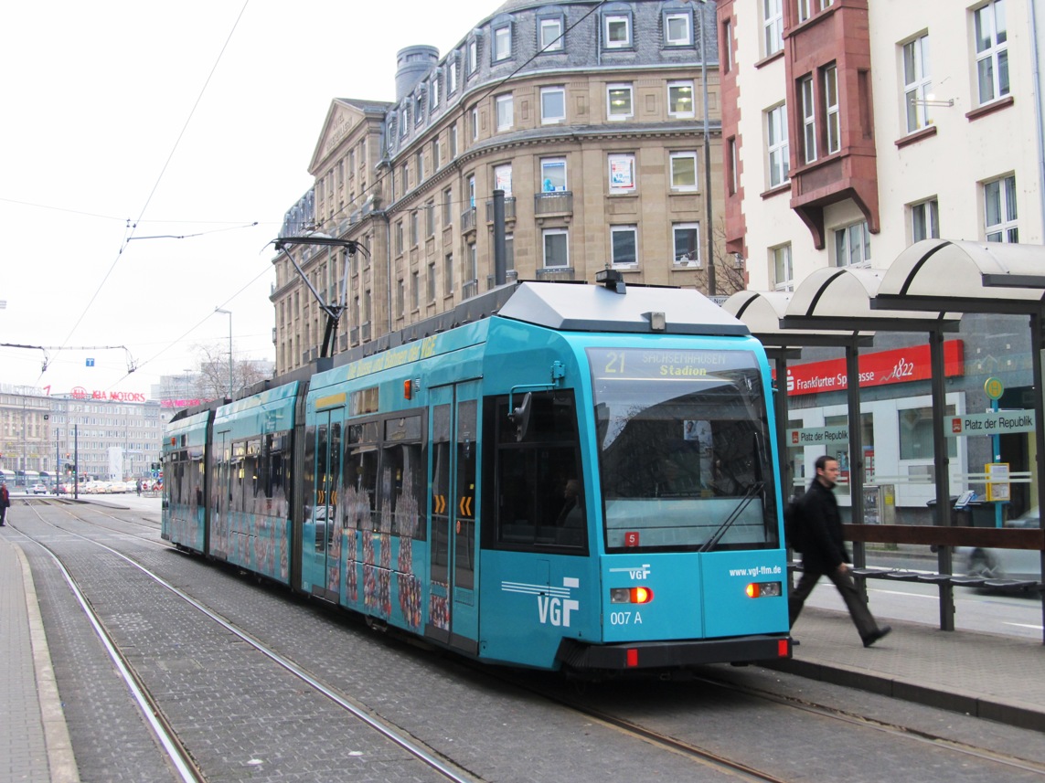 Франкфурт-на-Майне, Duewag R № 007
