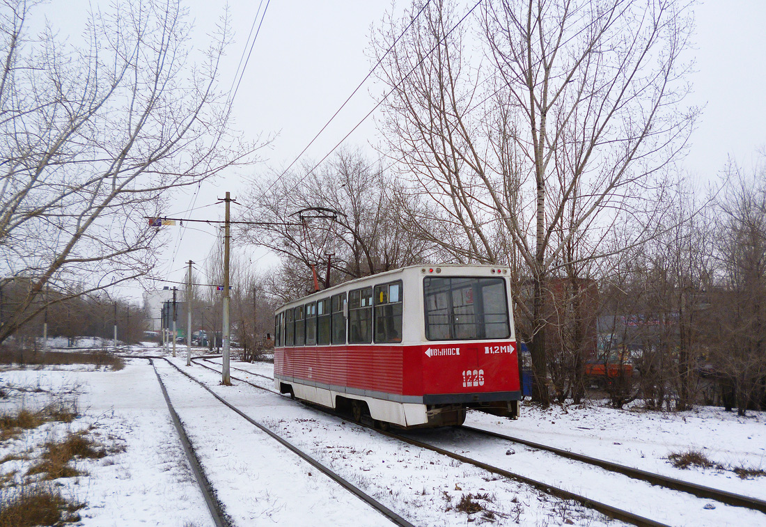 Saratov, 71-605 (KTM-5M3) N°. 1226