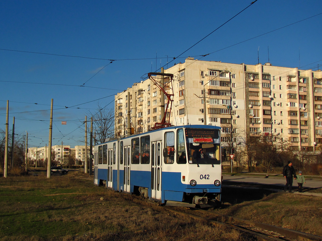 Евпатория, Tatra KT4SU № 042