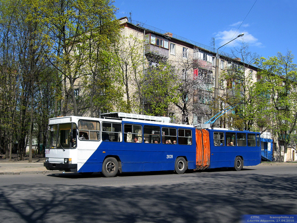 Харьков, ЮМЗ Т1 № 2039