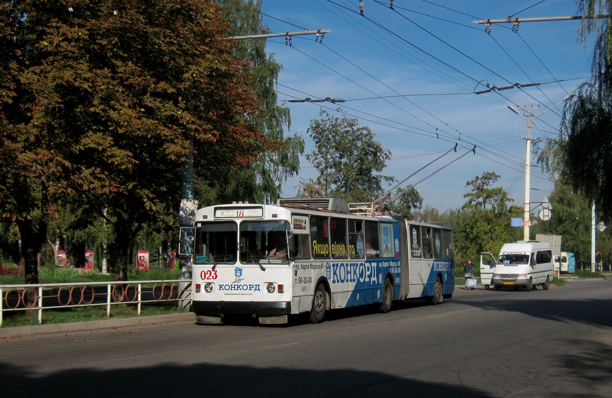 Кривой Рог, ЗиУ-683В01 № 023