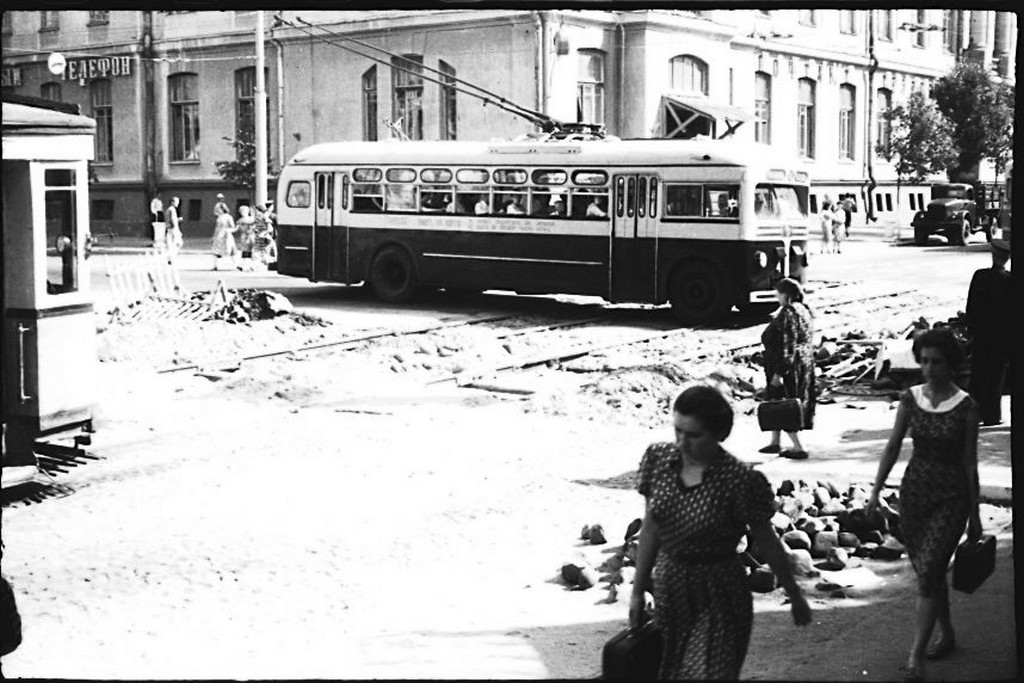 Саратов, МТБ-82Д № 4; Саратов — Исторические фотографии