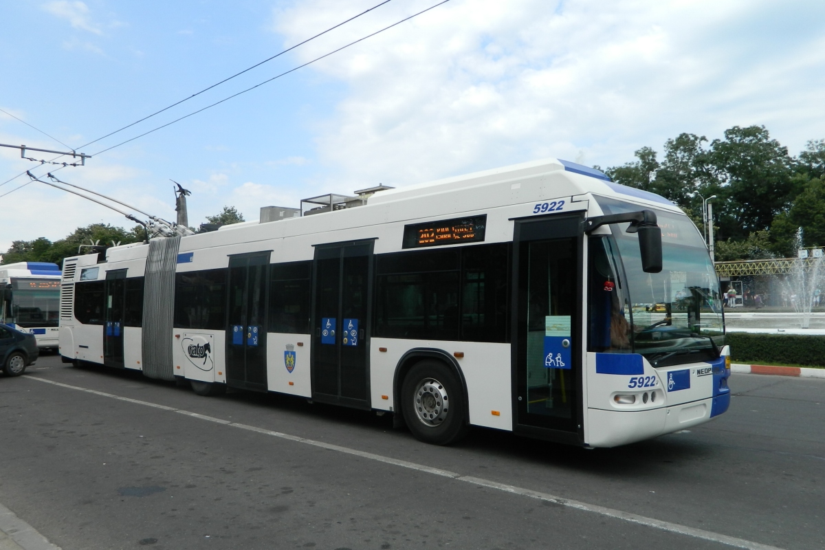 Ploiești, Neoplan 361 N6121 Nr. 5922
