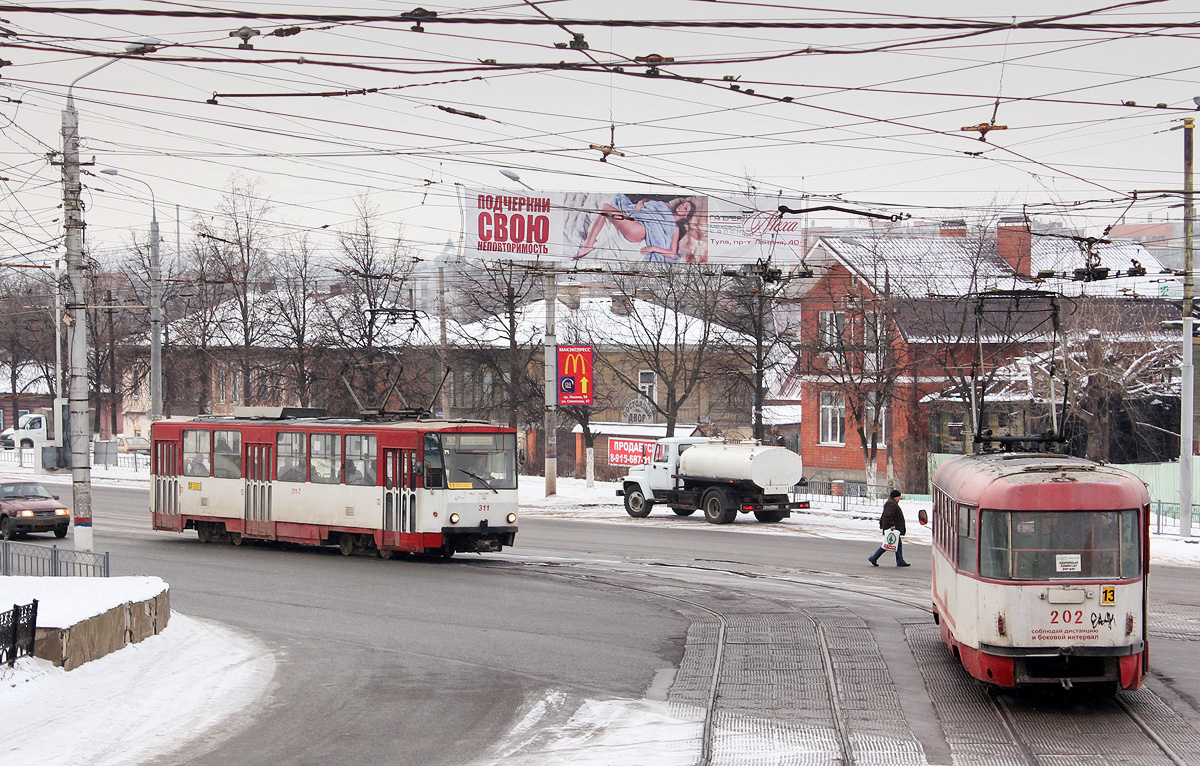 Tula, Tatra T6B5SU nr. 311; Tula, Tatra T3SU nr. 202
