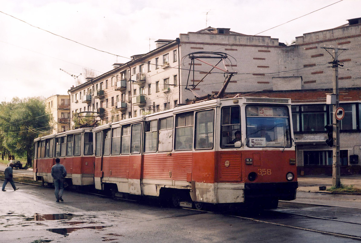 Хабаровск, 71-605 (КТМ-5М3) № 358; Хабаровск, 71-605 (КТМ-5М3) № 357