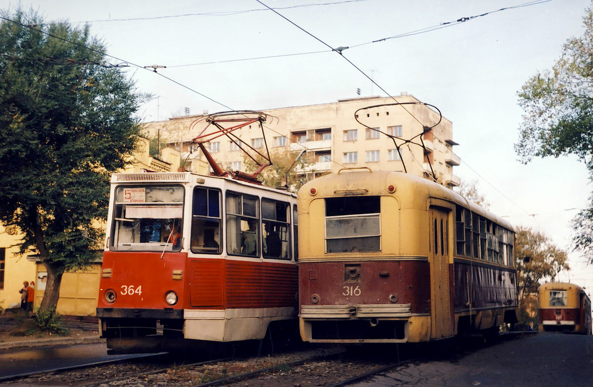 Хабаровск, 71-605 (КТМ-5М3) № 364; Хабаровск, РВЗ-6М2 № 316