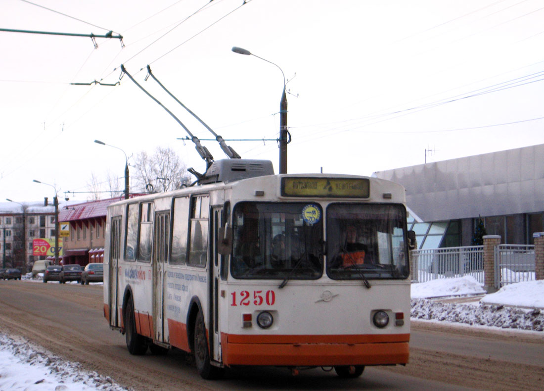 Ижевск, ЗиУ-682В [В00] № 1250