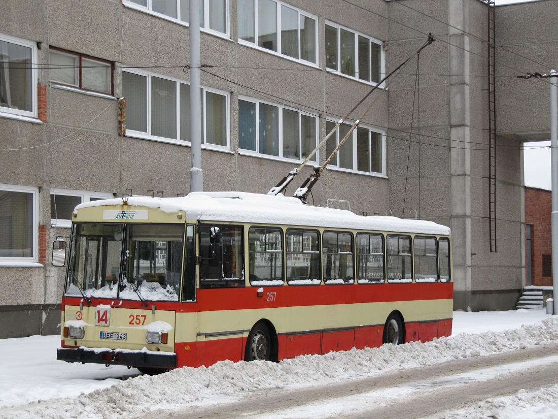 Каунас, Škoda 14Tr02 № 257