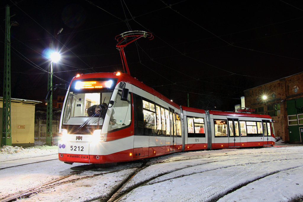 Санкт-Петербург, БКМ 84300М № 5212