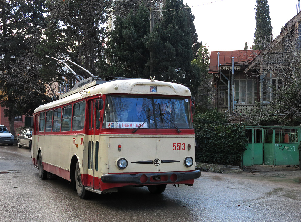 Крымский троллейбус, Škoda 9Tr19 № 5513