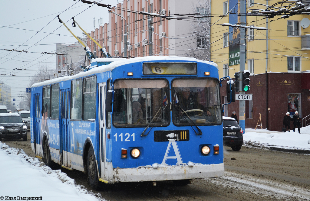 Брянск, ЗиУ-682Г-016 (012) № 1121