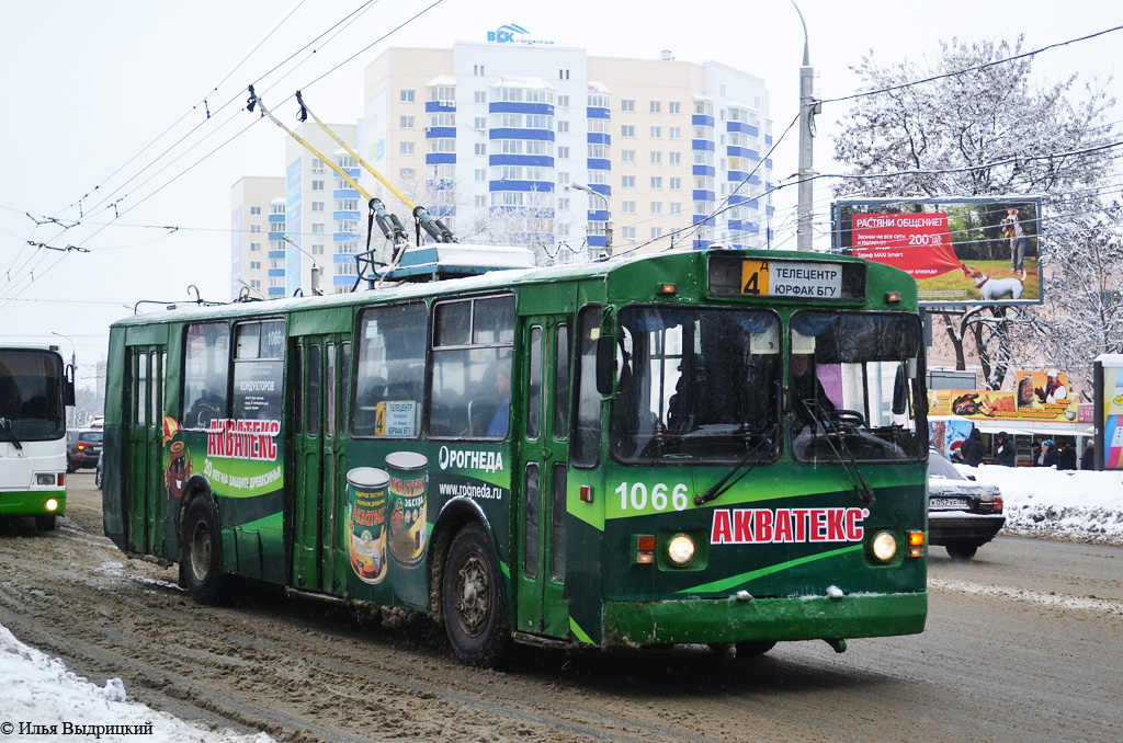 Брянск, ЗиУ-682Г [Г00] № 1066
