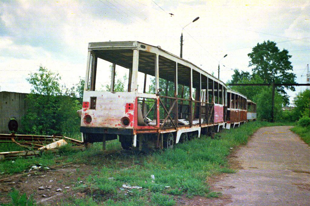 Tver, 71-605 (KTM-5M3) Br. 04