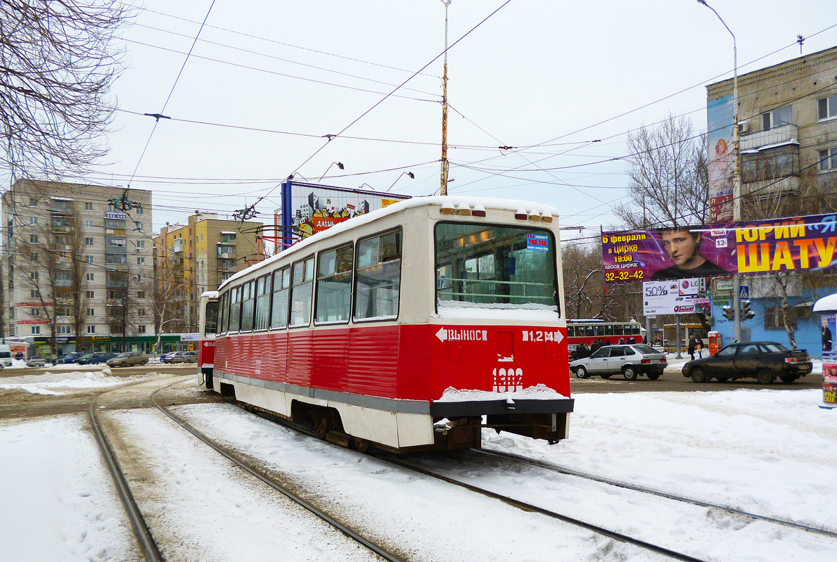 Саратов, 71-605 (КТМ-5М3) № 1302