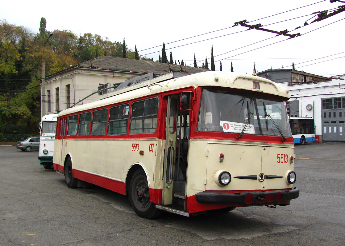 Krimmi trollid (Simferopol - Alušta - Jalta), Škoda 9Tr19 № 5513