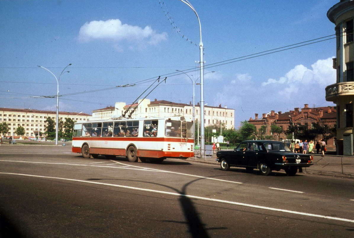 Хабаровск, ЗиУ-682Б № 229; Хабаровск — Старые фотографии Хабаровск, ЗиУ-682Б № 229; Хабаровск — Старые фотографии