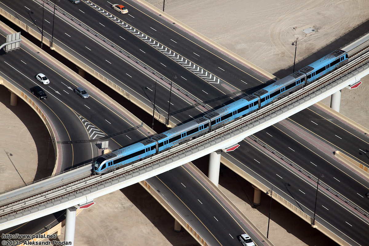 Dubai — Metro — Red Line; Dubai — Metropolitain — Miscellaneous Photos