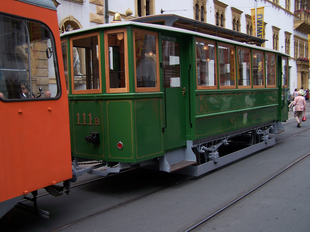 Грац, Двухосный прицепной вагон № 111B; Грац — 130 лет трамвая в Граце