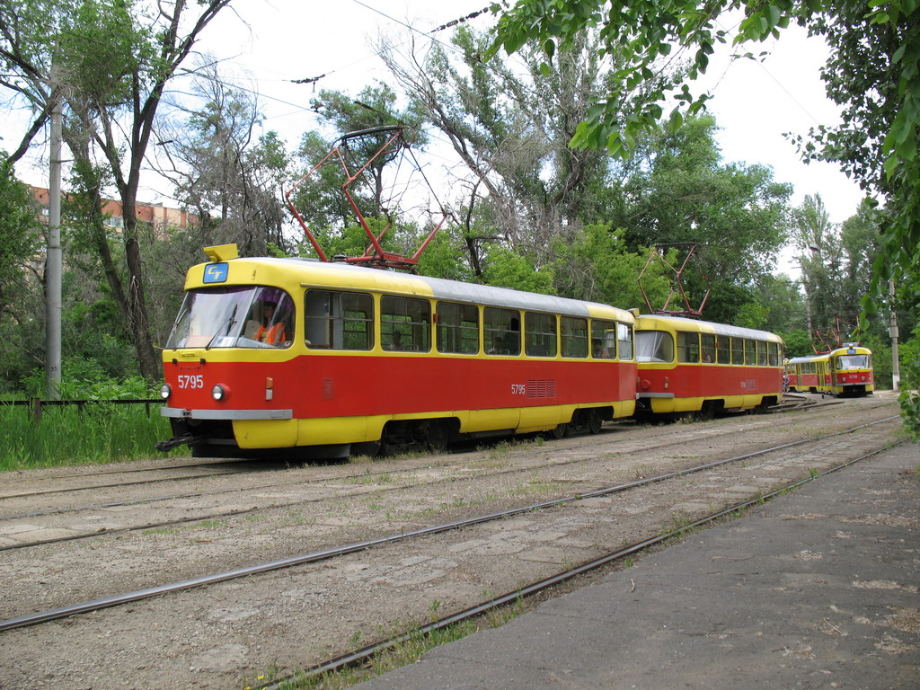 Волгоград, Tatra T3SU № 5795; Волгоград, Tatra T3SU № 5796