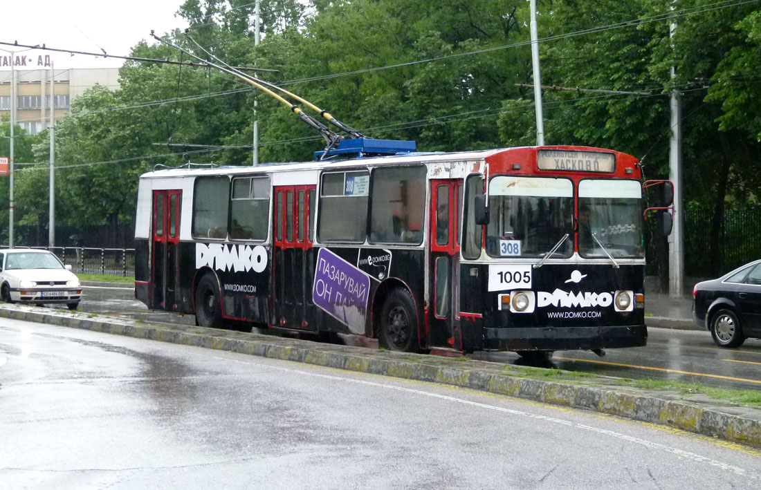 Хасково, ЗиУ-682В1УБ № 1005; Хасково — Троллейбусы  ЗиУ-682В1А
