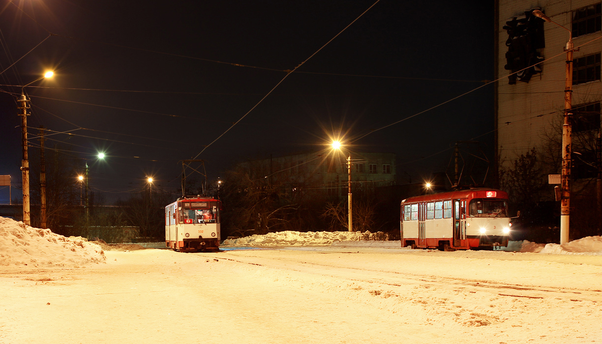 Tula, Tatra T6B5SU № 332; Tula, Tatra T3SU № 3