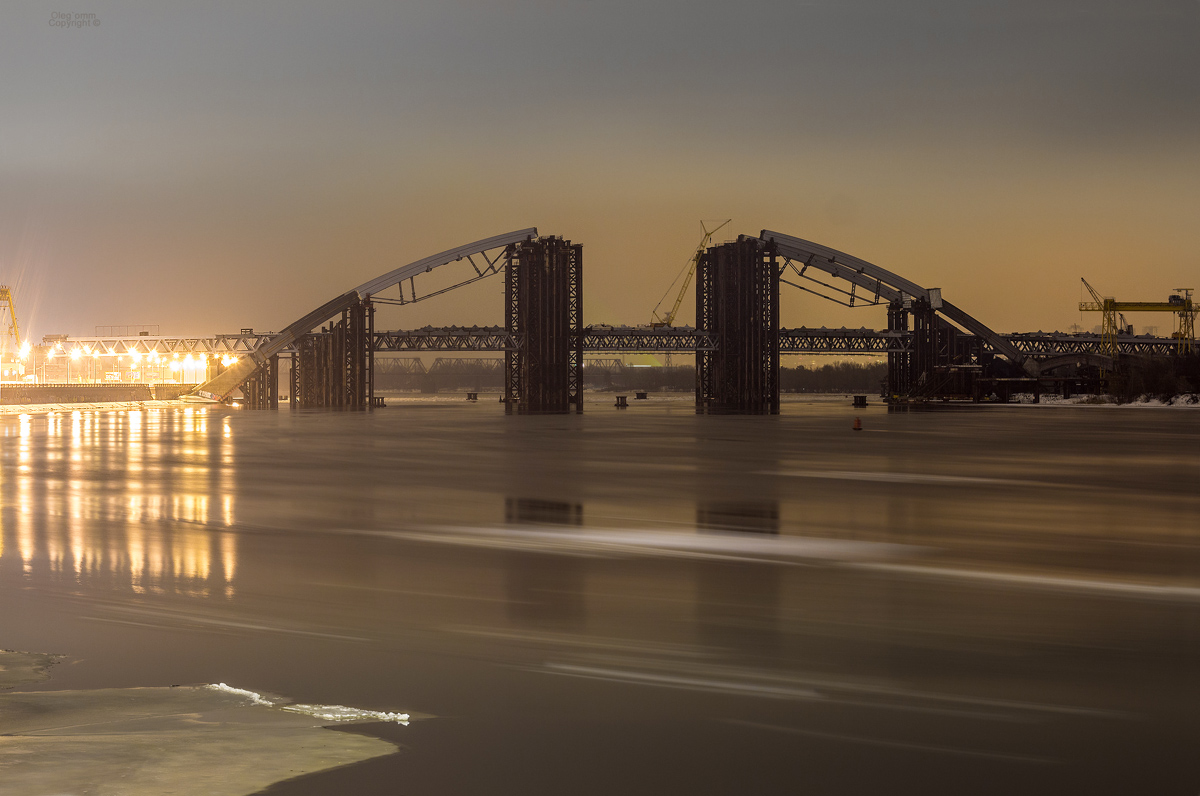 Kyjev — Construction of Podilsko-Voskresenskyi bridge