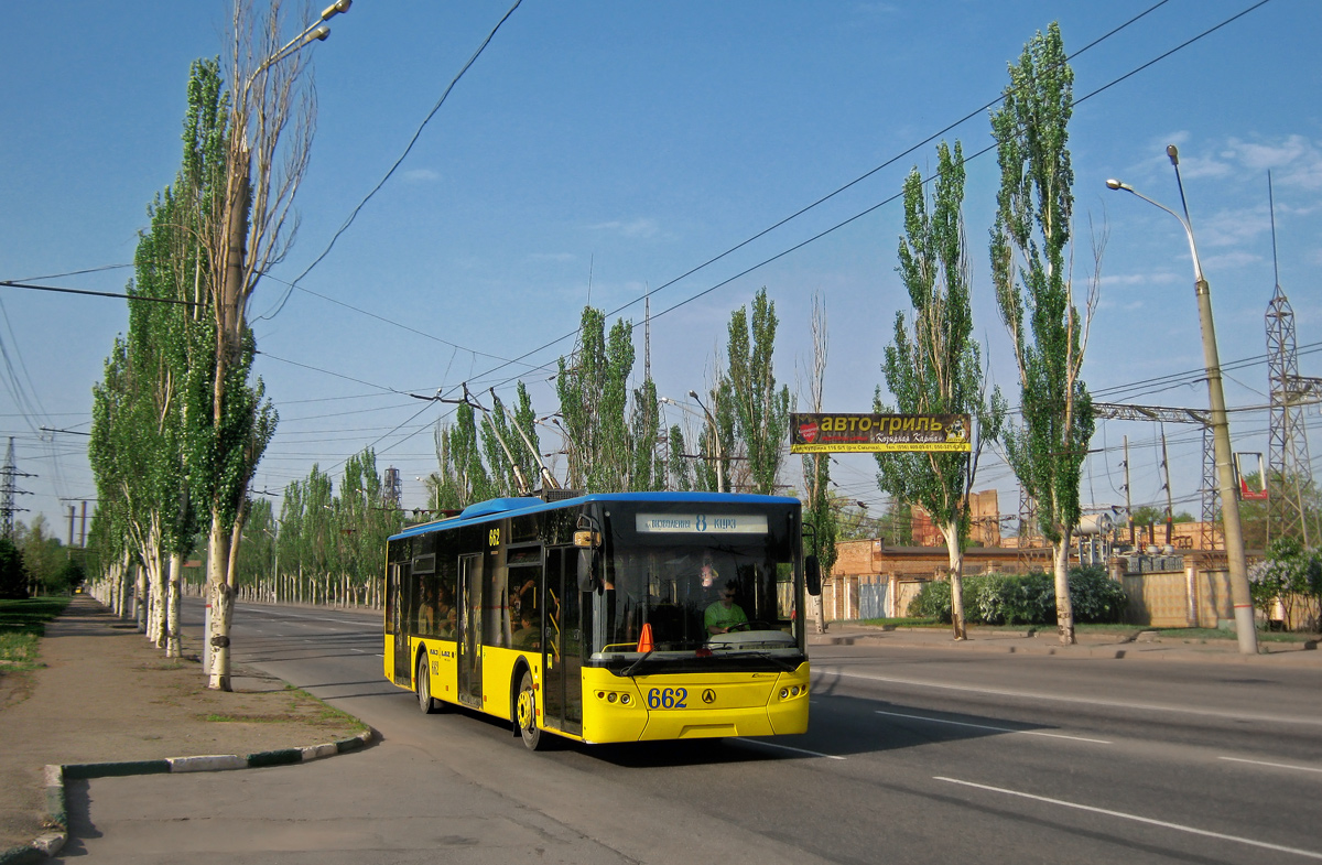 Kryvyj Rihas, LAZ E183D1 nr. 662