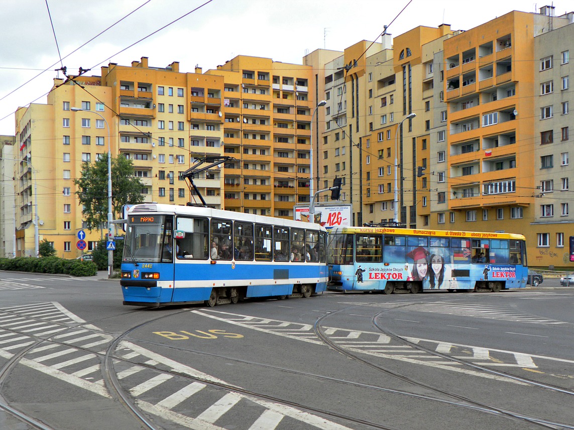 Wrocław, Konstal 105NWr Br. 2442