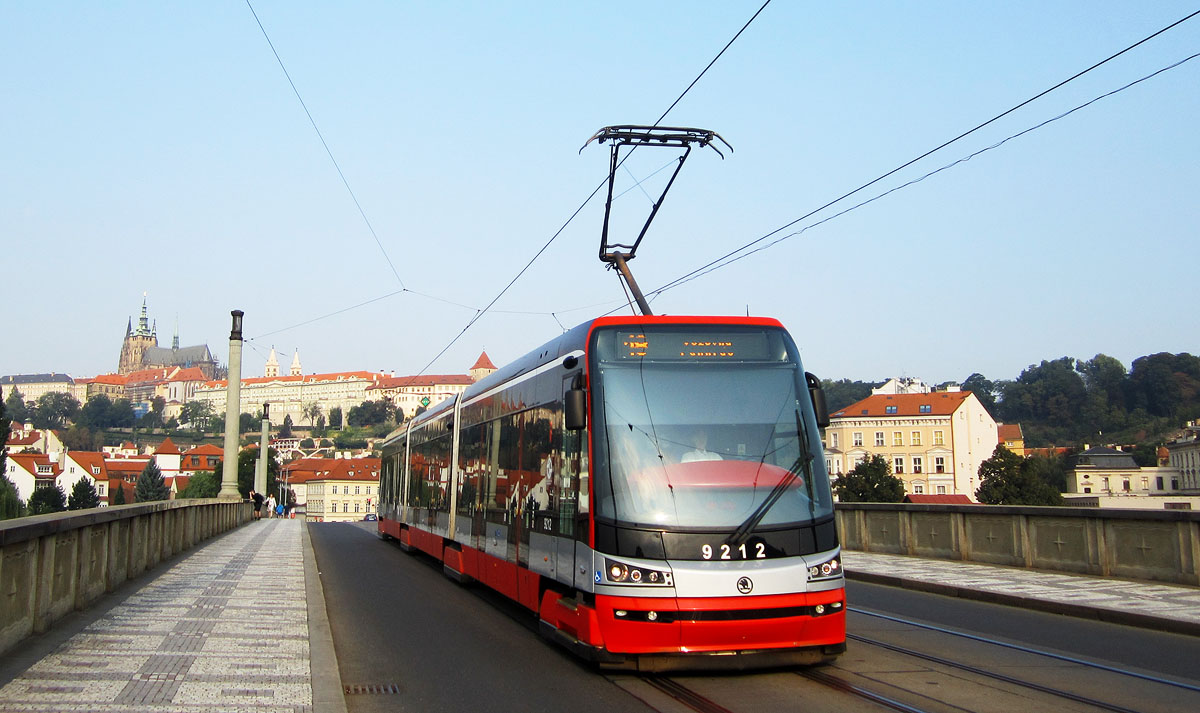 Praga, Škoda 15T2 ForCity Alfa Praha Nr 9212 Praga, Škoda 15T2 ForCity Alfa Praha Nr 9212
