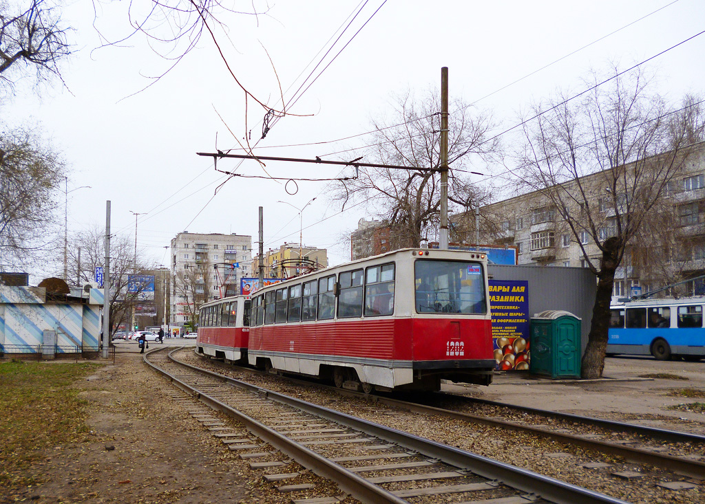 Саратов, 71-605 (КТМ-5М3) № 1202