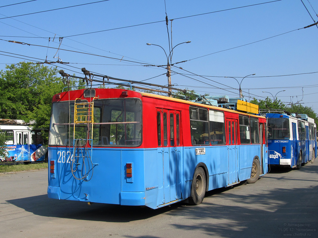 Челябинск, ЗиУ-682Г [Г00] № 2824