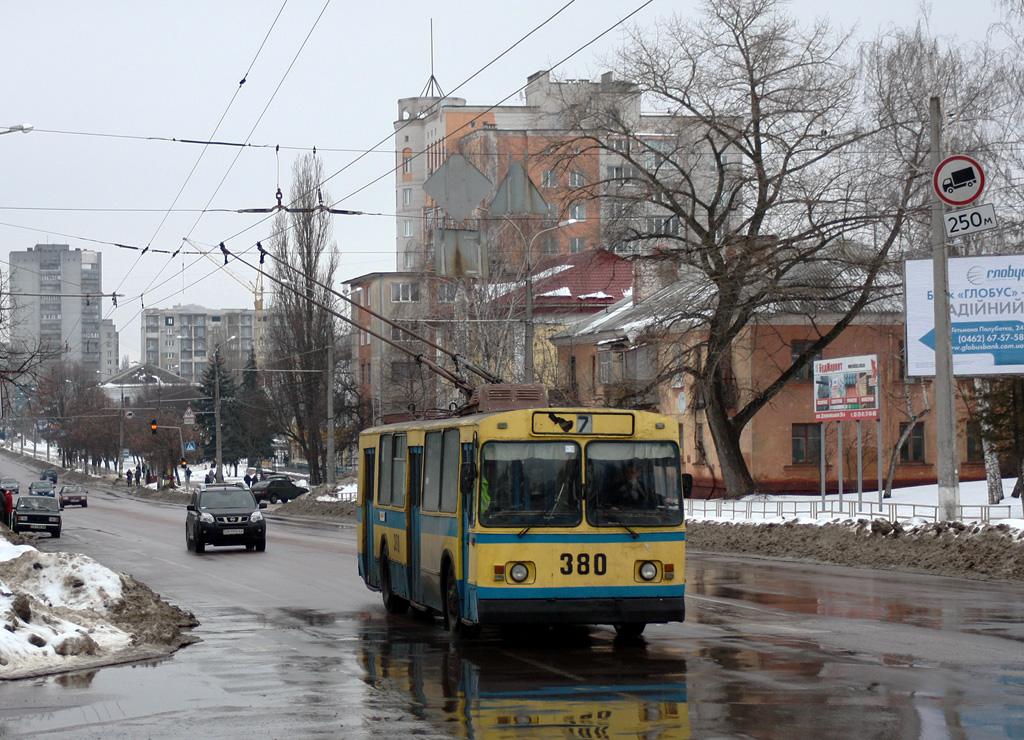 Чернигов, ЗиУ-682В [В00] № 380