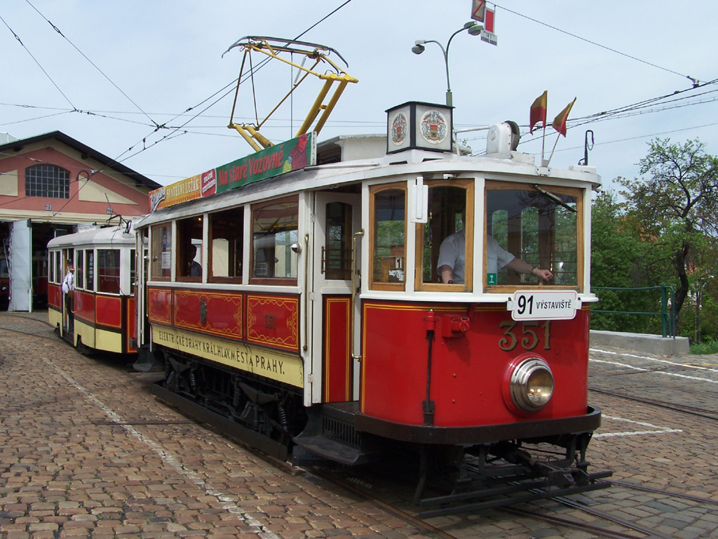 Прага, Ringhoffer DSM № 351