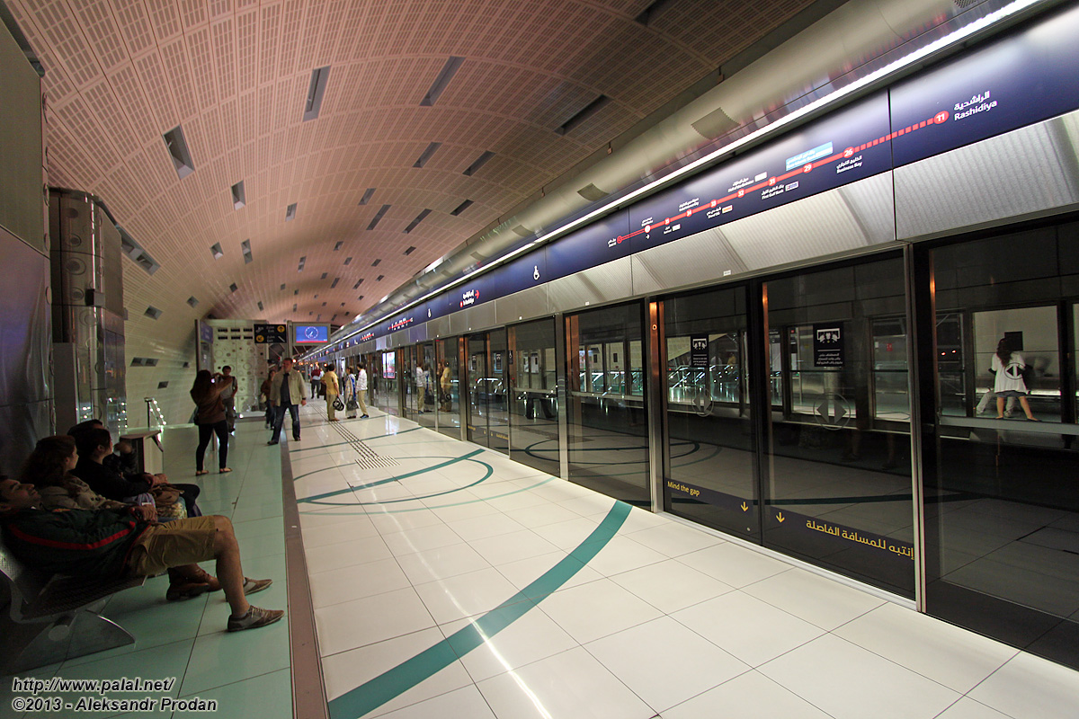 Dubai — Metro — Red Line; Dubai — Metro — Stations